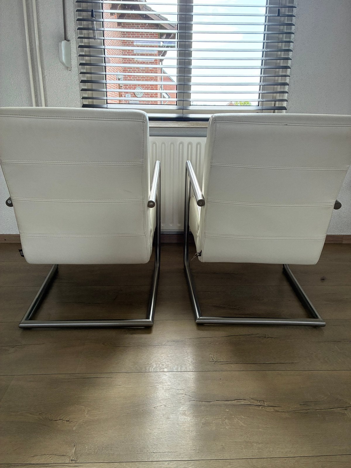 2 witte leren fauteuils van Henders & Hazel, Ophalen, Gebruikt, 50 tot 75 cm, Leer