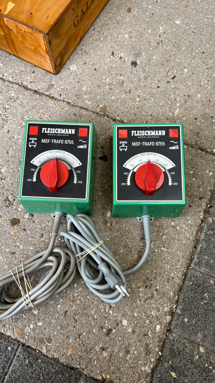 Fleischmann trafo 2x no 6755 samen 50 euro, Transformator of Voeding, Gebruikt, Gelijkstroom, Fleischmann