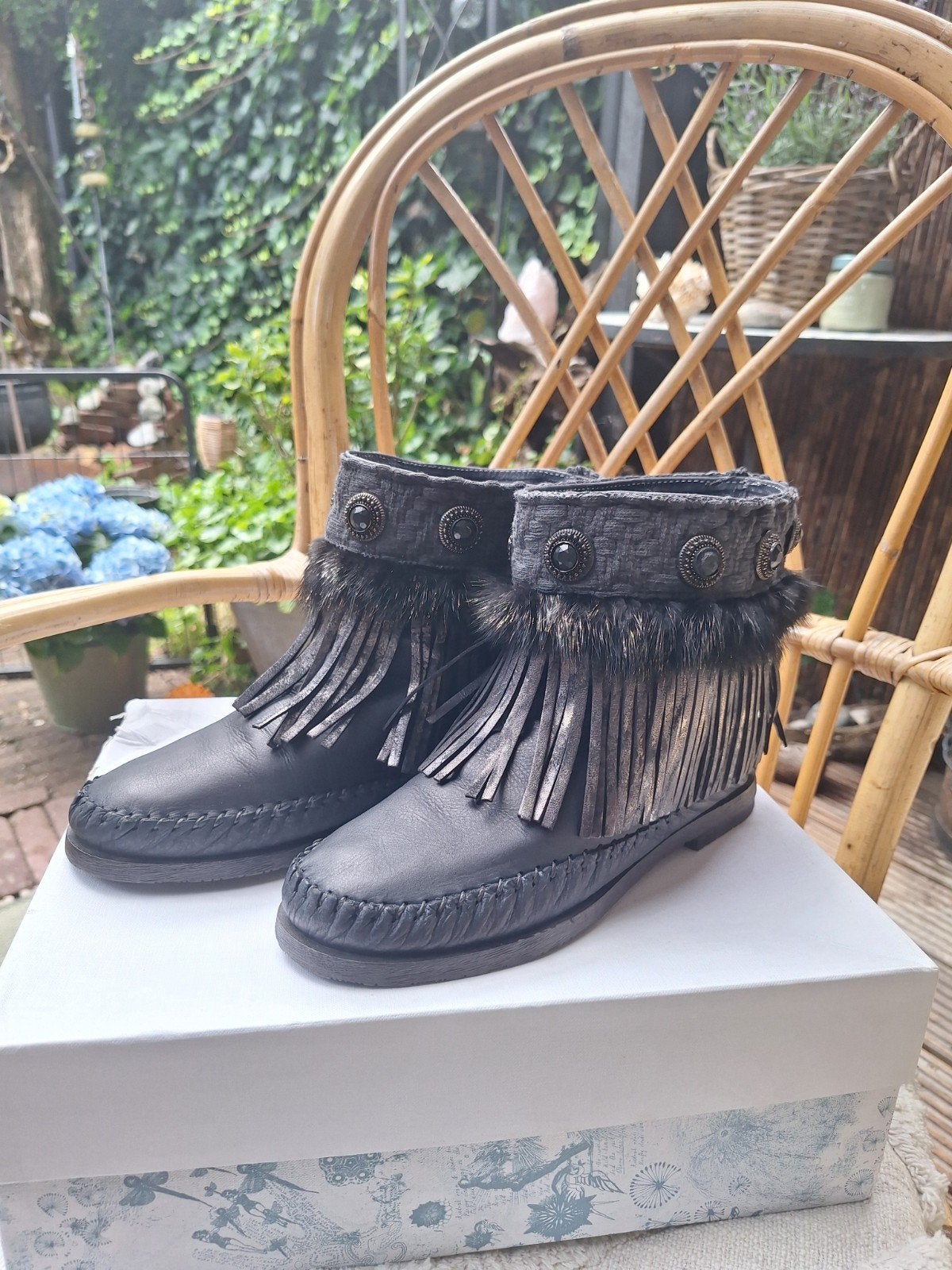 Boho enkellaarsjes mt 38 Karma of Charme  zwart, Kleding | Dames, Zwart, Ophalen of Verzenden, Zo goed als nieuw, Karma of Charme