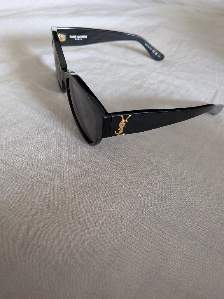Sunglasses Saint Laurent, Kleding | Dames, Overige Dameskleding, Ophalen, Nieuw
