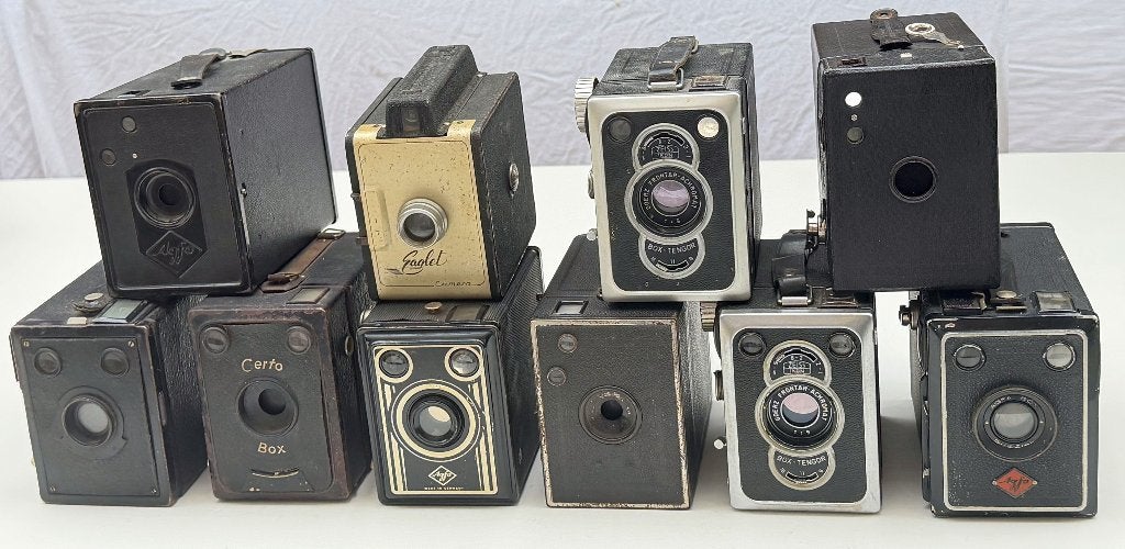10 Boxcamera's o.a. Zeiss, Kodak, Eaglet, Certo, Agfa e.a., Ophalen of Verzenden, Compact, Overige Merken