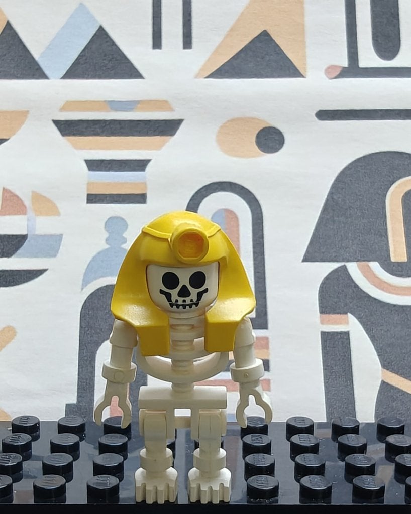 Lego Skelet met Gele Mummie Hoofddeksel (gen008), Gebruikt, Overige thema's, Lego, Ophalen of Verzenden