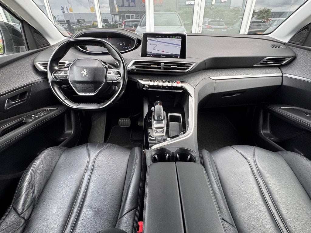 Peugeot 3008 1.2 PureTech Allure | Automaat | Leder | Parlem, Auto's, Gebruikt, 1199 cc, Leder en Stof, Wit