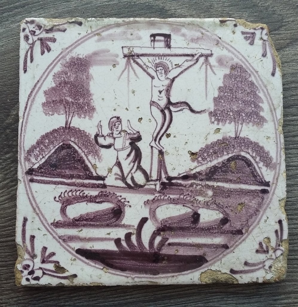 18 de eeuws Bodemvondst Delftse Tegel Delft Bijbeltegel, Antiek en Kunst, Ophalen of Verzenden