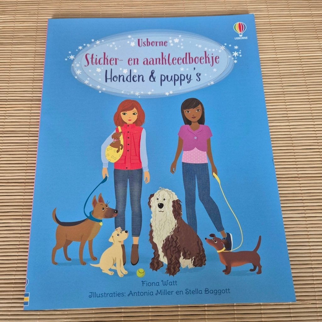 Sticker- en aankleedboek Honden & puppy’s, Fiona Watt, Nieuw, Ophalen of Verzenden, Overige onderwerpen