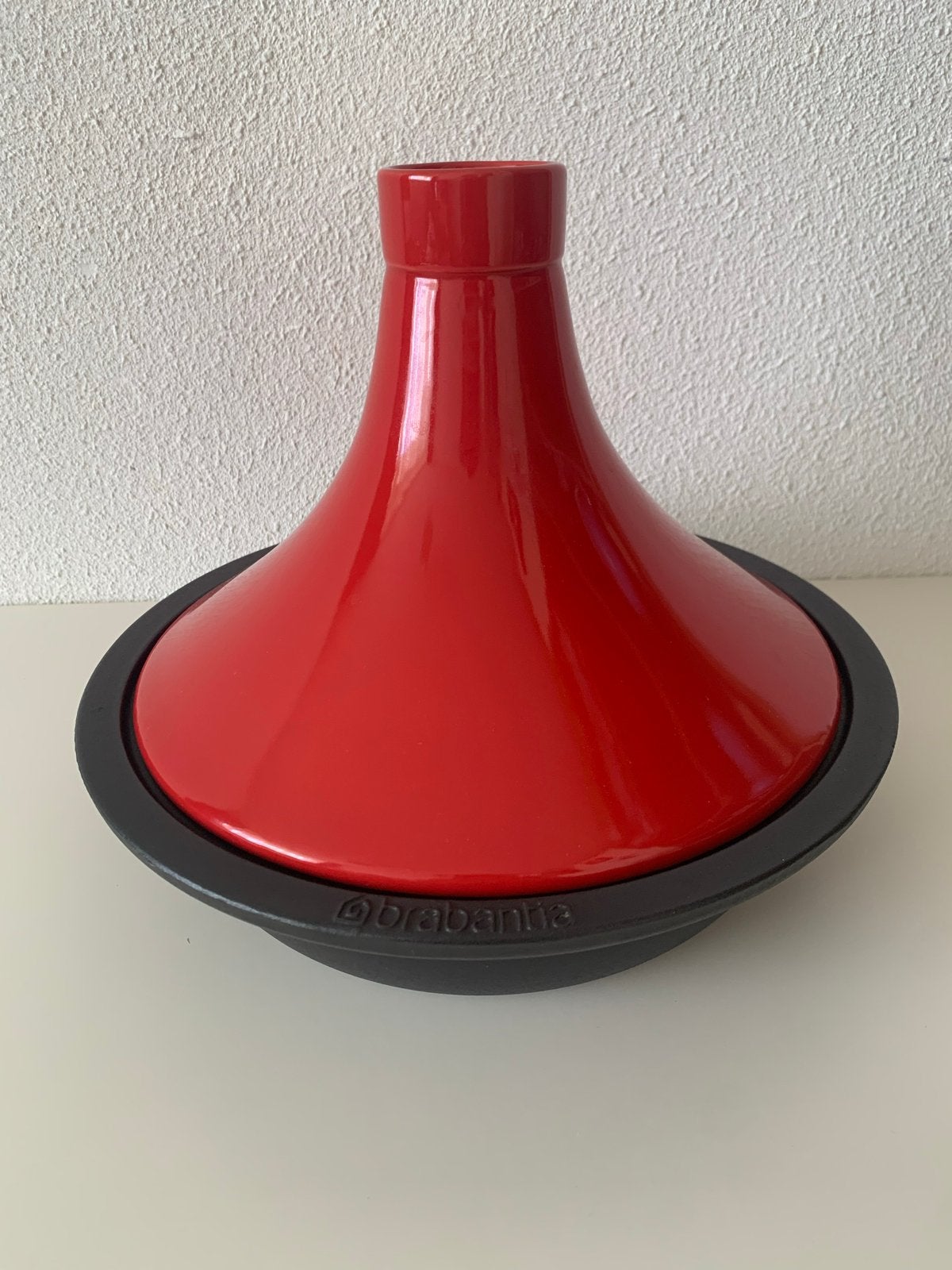 Zgan gietijzeren Brabantia Tajine - Rood - 29 cm diameter, Ophalen of Verzenden, Zo goed als nieuw, Gietijzer, Tajine
