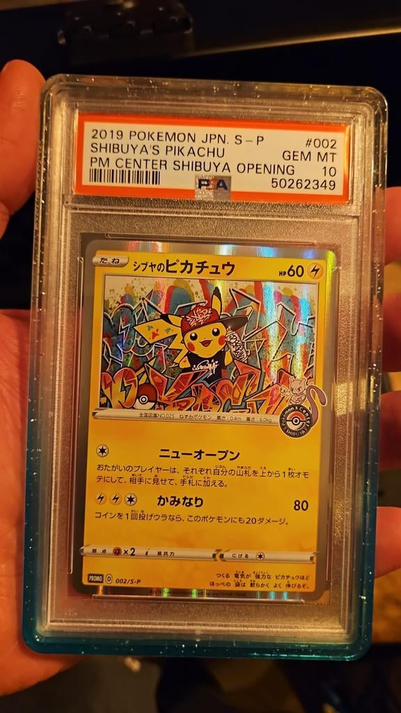 Shibuya's Pikachu PSA 10 - Japanse Promo, Hobby en Vrije tijd, Verzamelkaartspellen | Pokémon, Ophalen of Verzenden, Zo goed als nieuw