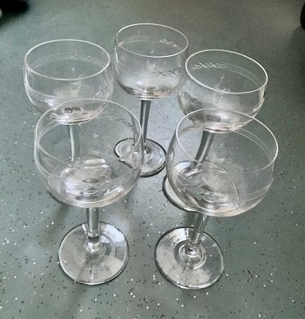 Oude glazen, Verzamelen, Glas en Borrelglaasjes, Ophalen of Verzenden, Gebruikt, Borrel- of Shotglas