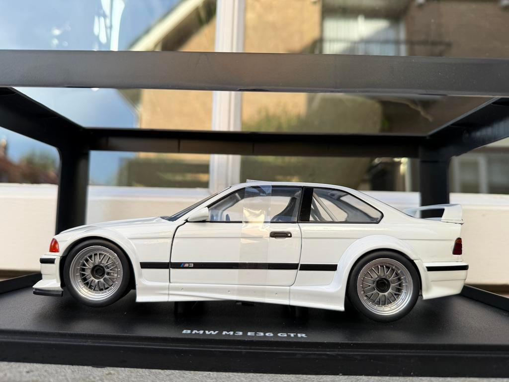 1:18 BMW E36 M3 GTR wit Plain Body Street Version '93 Werk83, Overige merken, Auto, Nieuw, Willeckstr. 7, D-35614 Asslar, Germany