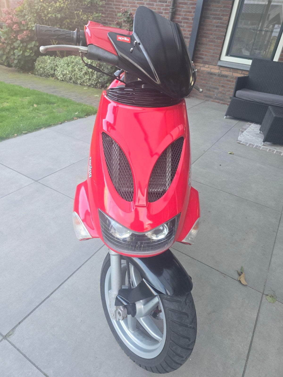 Aprilia SR 50 met 70cc cilinder - Sportieve Scooter, Fietsen en Brommers, Ophalen, Tweetakt, Gebruikt, Maximaal 45 km/u