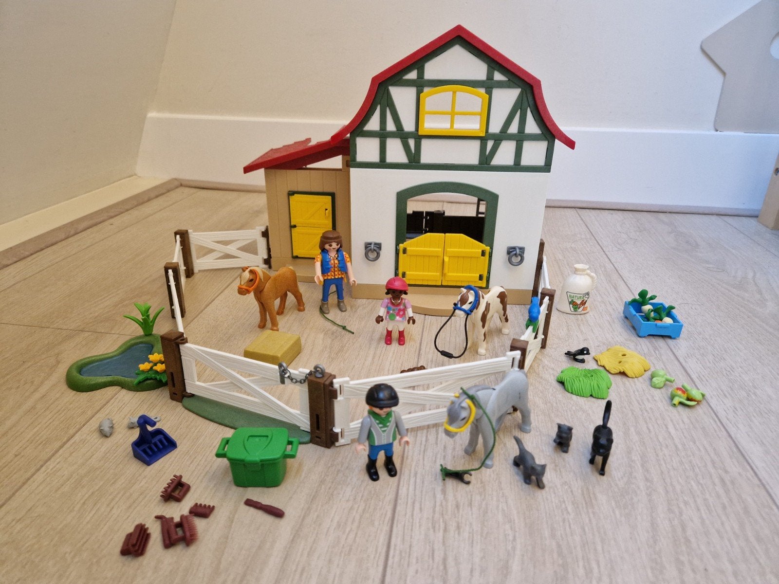 PLAYMOBIL Country Ponypark - 6927, Ophalen of Verzenden, Zo goed als nieuw