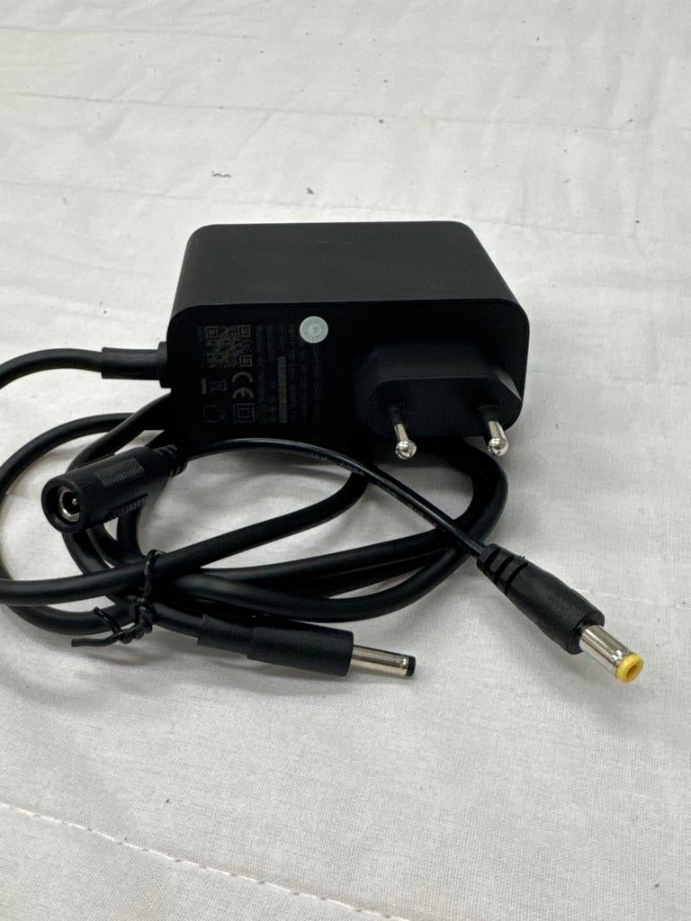 High-Power 12V 4A AC/DC Voedingsadapter (48W) EU-stekker, Ophalen, Zo goed als nieuw