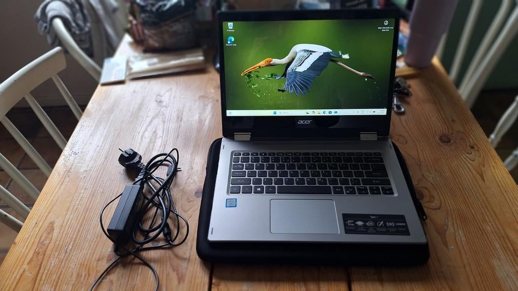 Acer Spin 3 - Overbodig, Computers en Software, Windows Laptops, 2 tot 3 Ghz, Qwerty, 8 GB, Ophalen of Verzenden