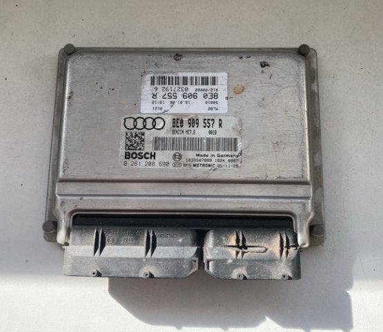 Audi A4 (B7) 2.0i (ALT) 8E0909557R Ecu, Ophalen of Verzenden