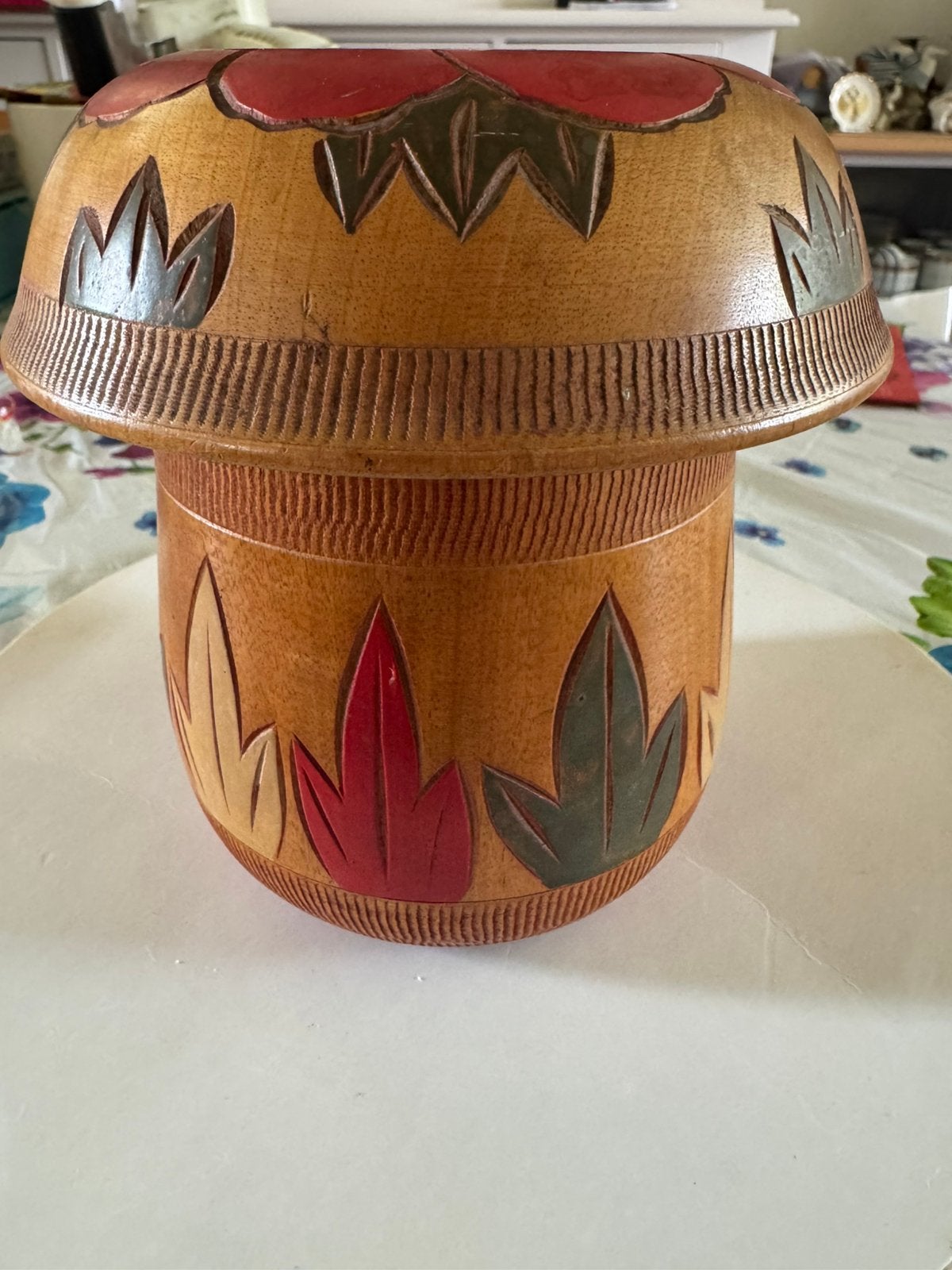 Amsterdamse school -  doos voor kluwen wol, 16 cm, Meerkleurig, Hout, Ophalen of Verzenden