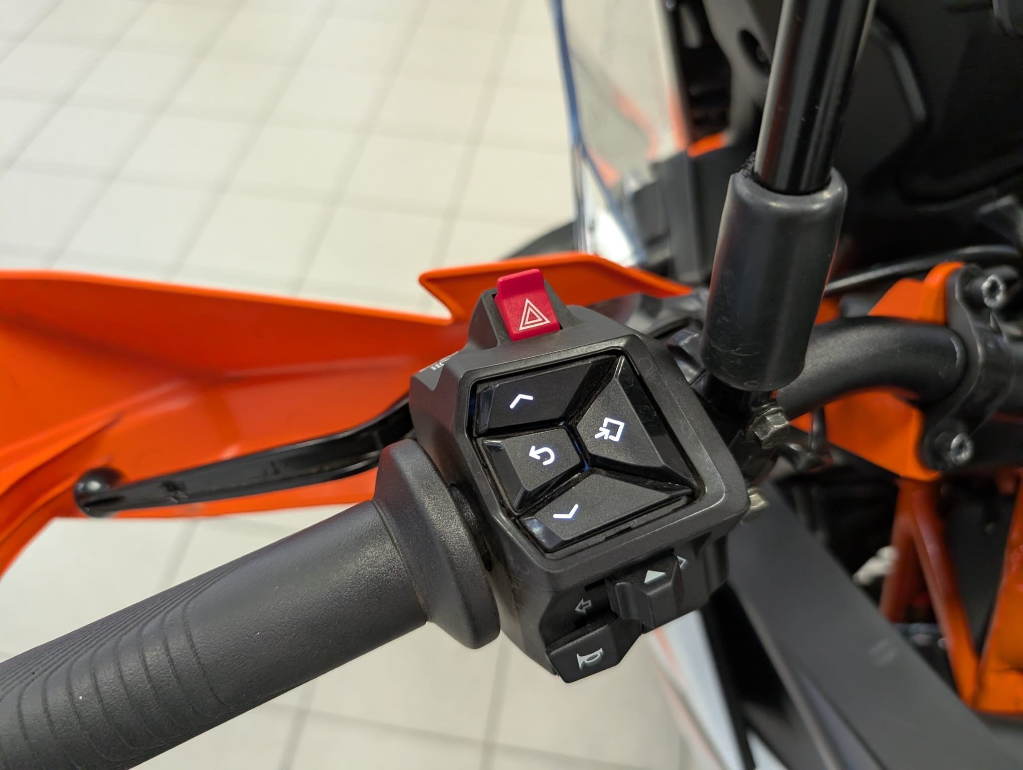 KTM 390 adventure (bj 2026), Motoren, Motoren | KTM, Rue Baty d'Ernage Sauv. 10
5030  GEMBLOUX, BE, Bedrijf, Info@ktm.eu, Toermotor