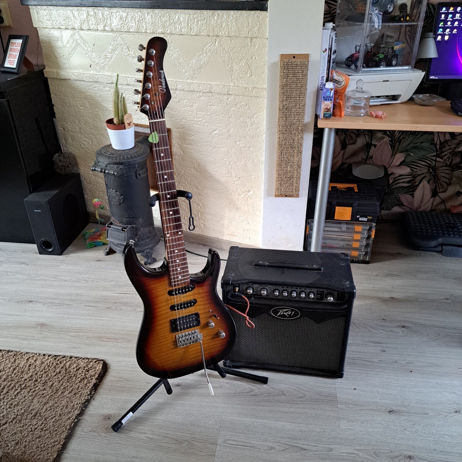 Elektrische gitaar met versterker - Peavey Vypyr
