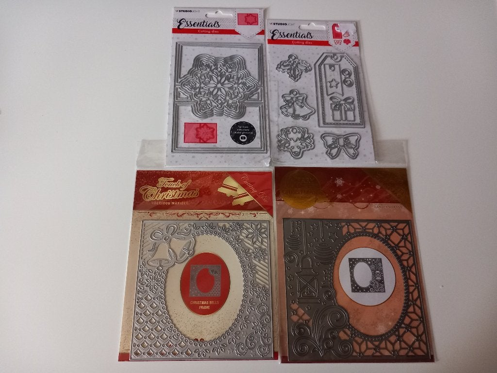 OPRUIMING NUMMER 3 diverse snijmallen ( in 1 koop ), Ophalen of Verzenden, Zo goed als nieuw, Kerst, Pons of Mal