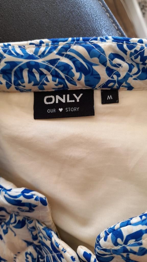 Jasje Only maat m, Maat 38/40 (M), Only, Blauw, Ophalen of Verzenden