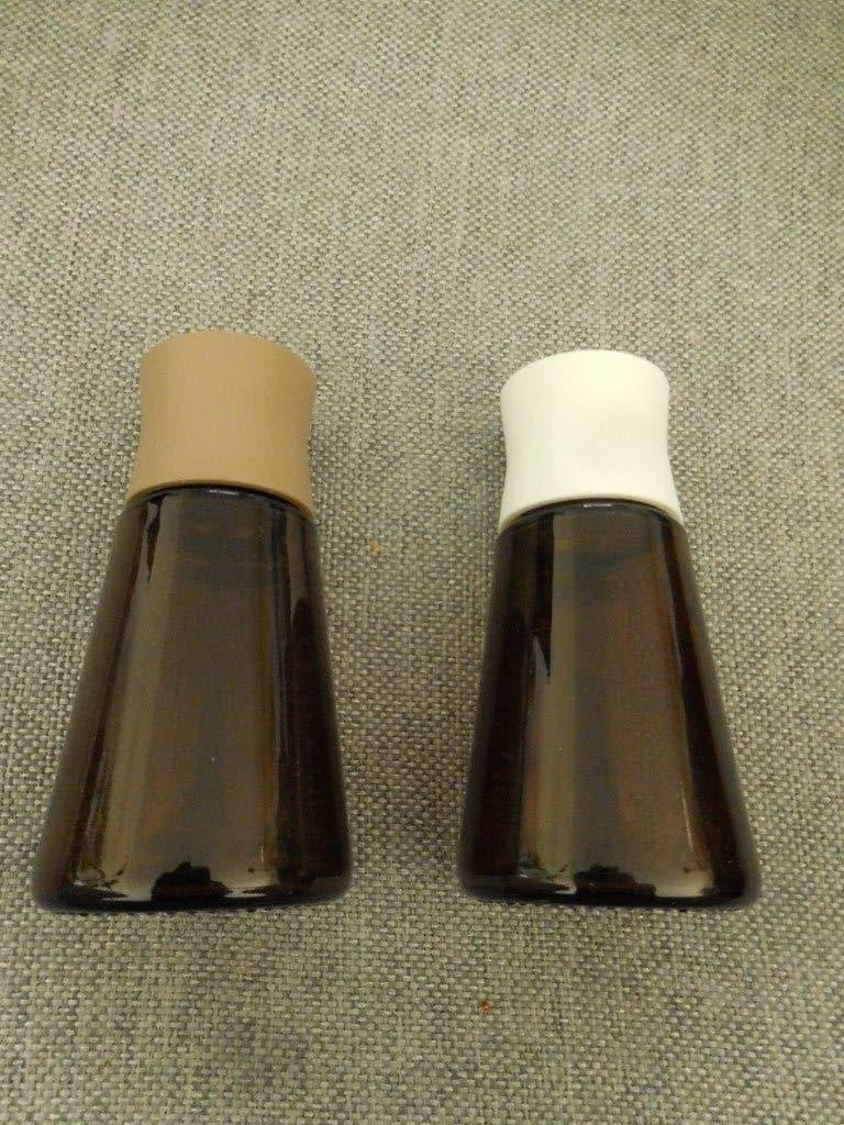 peper zoutstel. Ikea. Bruin glas. 12 cm hoog. 200 ml., IKEA, Nieuw, Ophalen of Verzenden, Bruin