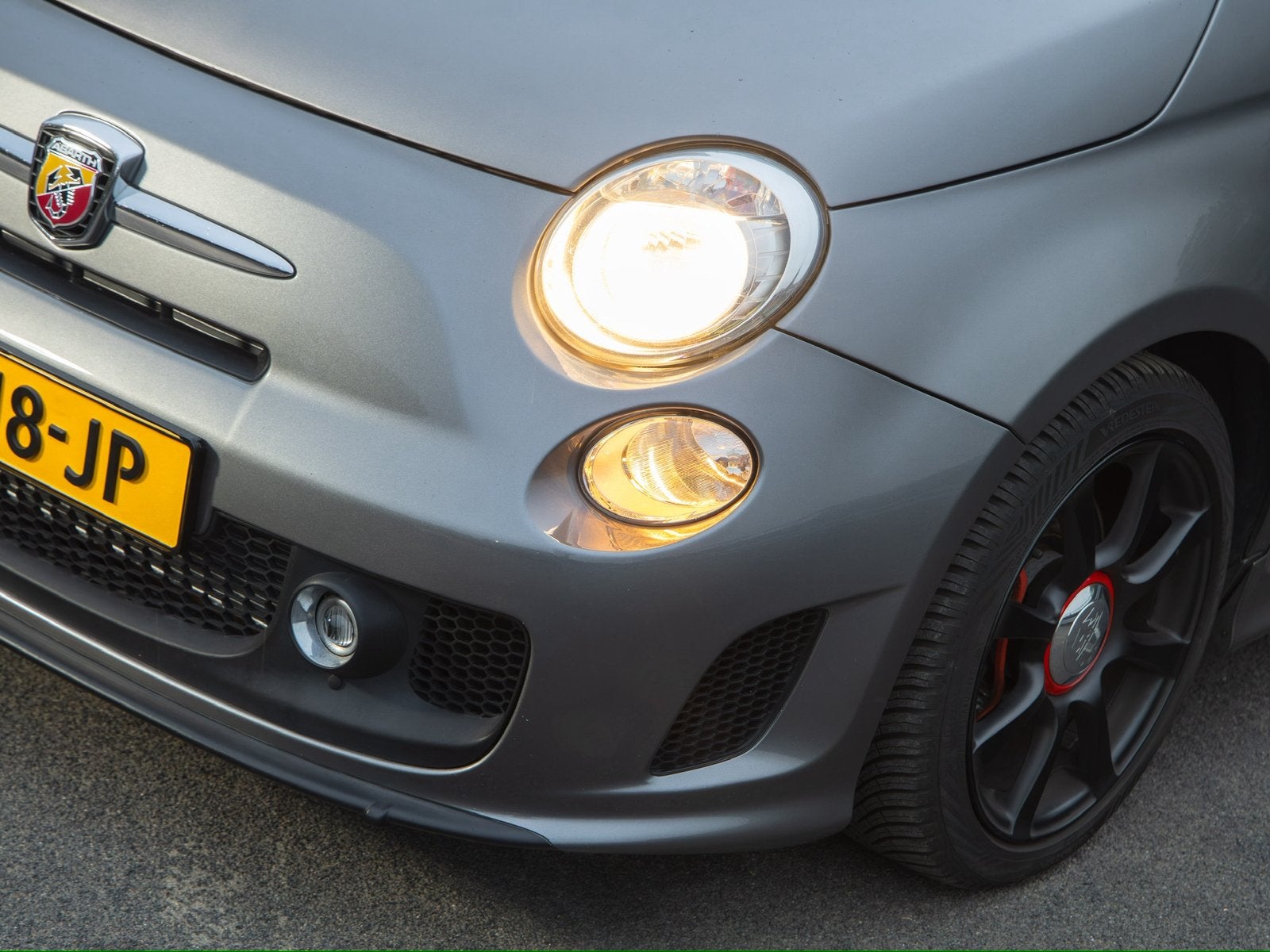 Fiat 500 1.4 Abarth | Nwe Distr | Handgesch | Climate | PDC, Voorwielaandrijving, 40 €/maand, 4 cilinders, 1010 kg