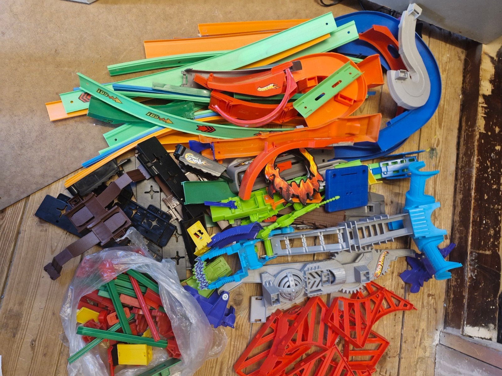 Hot Weels, Kinderen en Baby's, Speelgoed | Racebanen, Ophalen, Zo goed als nieuw, Handmatig, Hot Wheels