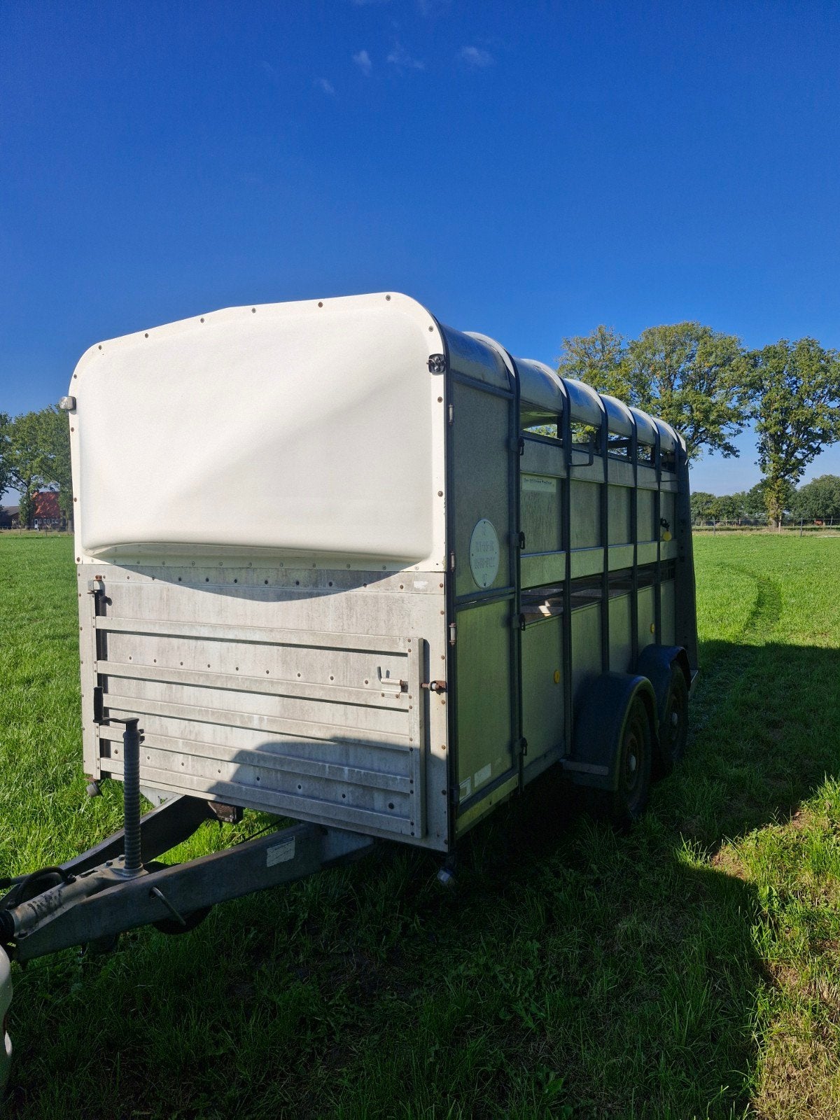 Ifor Williams Veetrailer  met extra vloer