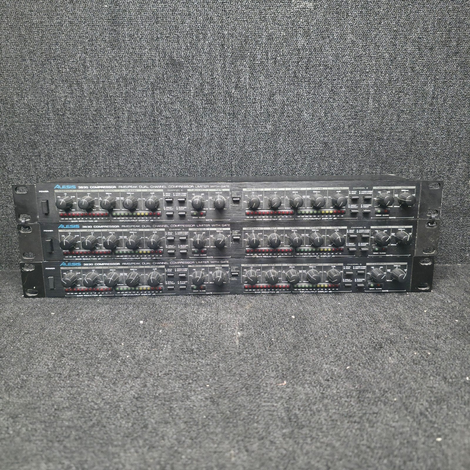 ALESIS 3630  compressor limiter met gate, Ophalen of Verzenden, Gebruikt, Compressor