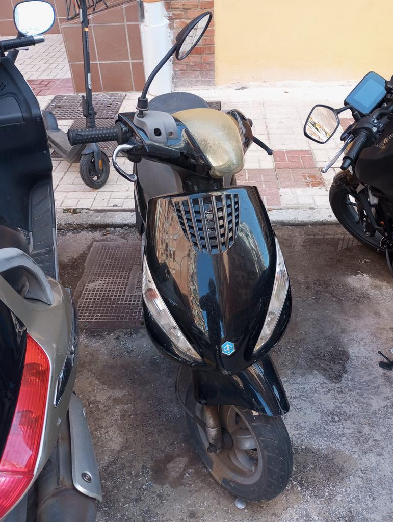 Piaggio zip 100cc motor scooter a1 sp compleet of onderdelen, Motoren, Ophalen of Verzenden