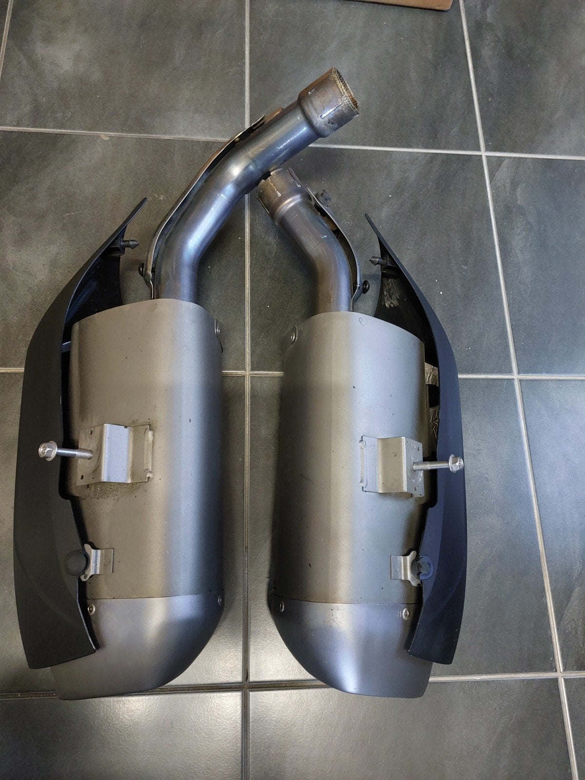Originele uitlaten en katalysator Yamaha R1 (2009-2014), Motoren, Ophalen of Verzenden, Gebruikt