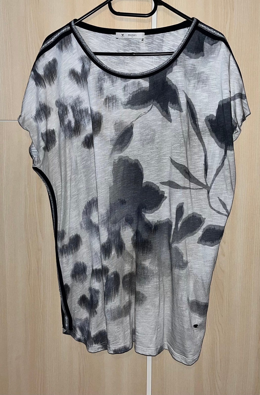 Shirt Monari blauw / grijs maat 46, Kleding | Dames, T-shirts, Blauw, Maat 46/48 (XL) of groter, Ophalen of Verzenden, Zo goed als nieuw