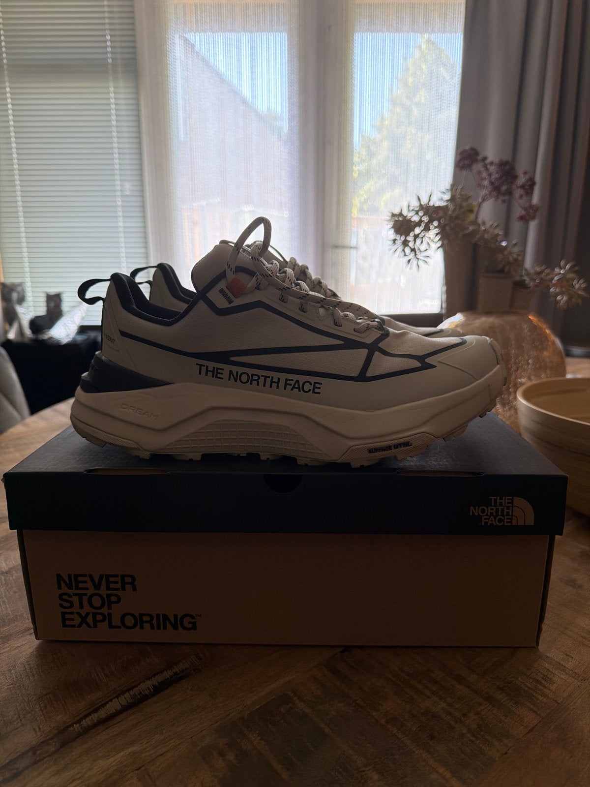 The North Face Vectiv Taraval Sneakers maat 42, Kleding | Heren, Schoenen, Overige kleuren, Ophalen of Verzenden, Sneakers of Gympen