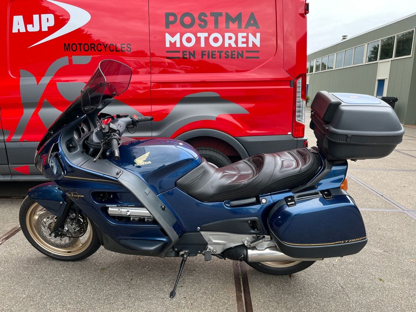 HONDA ST 1100 PAN EUROPEAN (bj 2000), Motoren, Motoren | Honda, 1085 cc, HONDA, 4 cilinders, Motorrijbewijs A