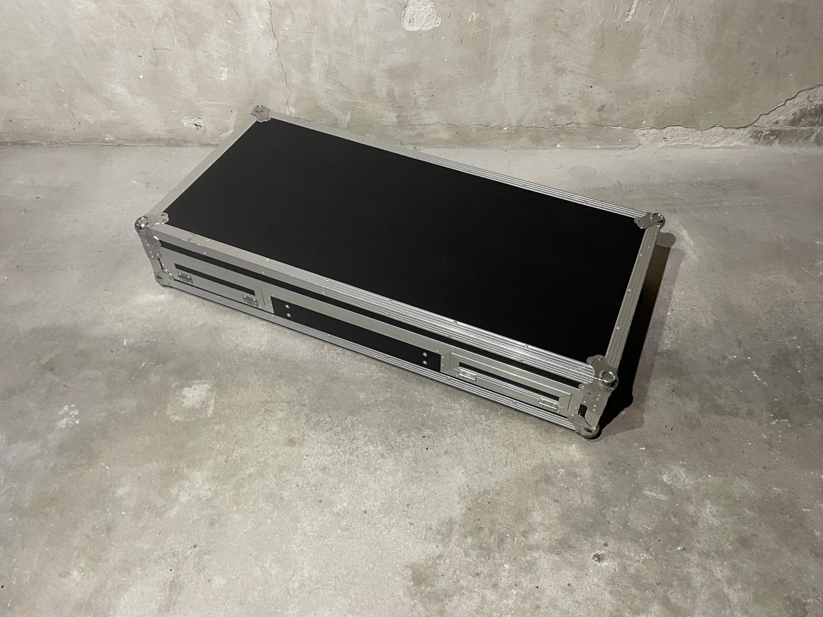 Flightcase 2x Pioneer CDJ-2000(NXS) + DJM-900(NXS) op wielen, Ophalen, Gebruikt