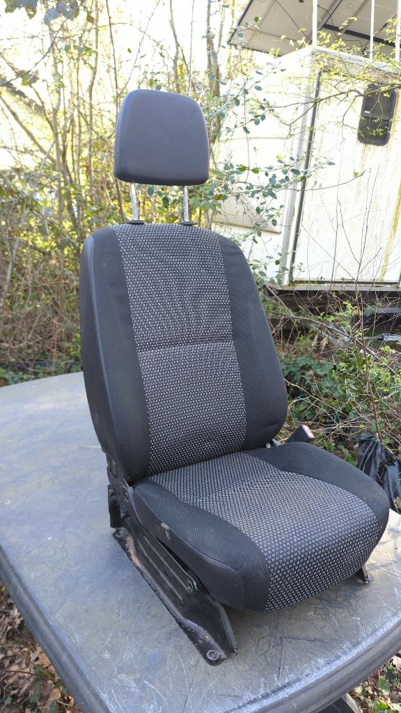 mercedes sprinter bijrijdersstoel bj 2008 w906, Ophalen, Gebruikt, Mercedes-Benz