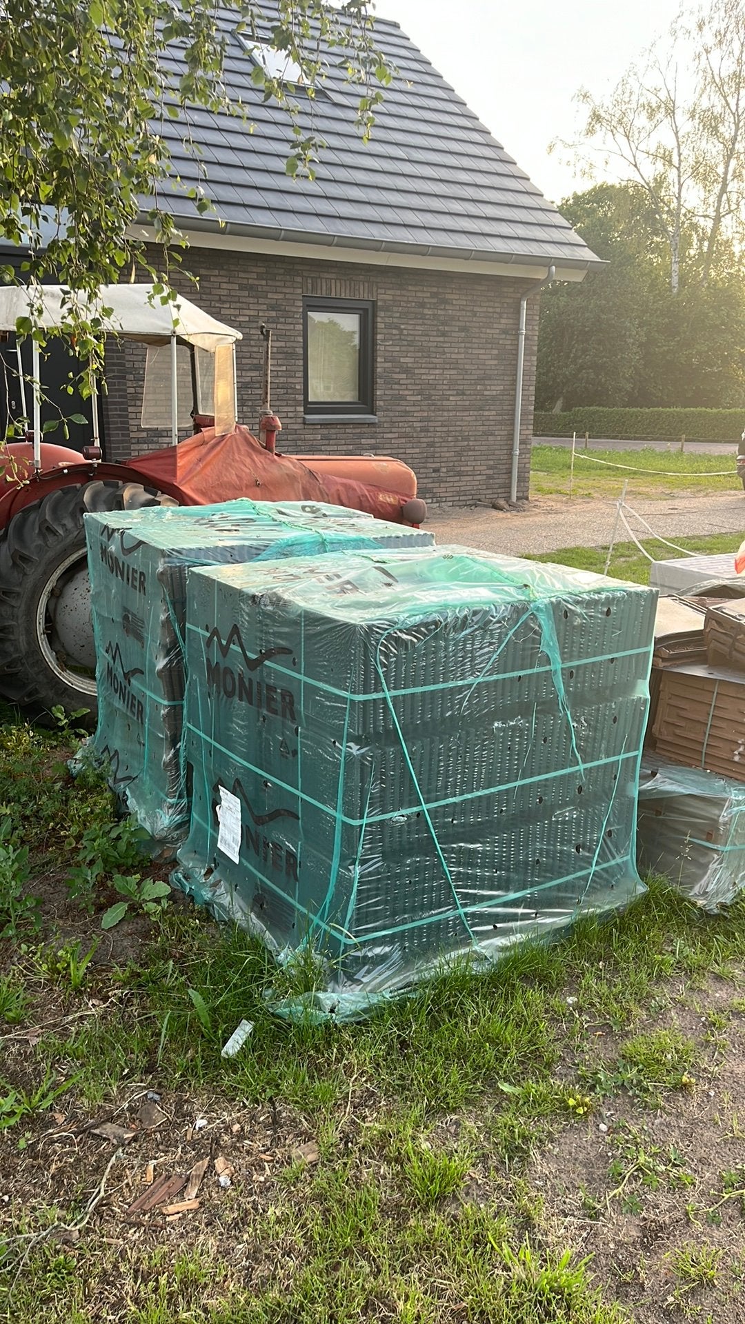 Monier Signy Finnez Dakpannen Antraciet - 420 stuks (40m²), Doe-het-zelf en Verbouw, Dakpannen en Dakbedekking, Ophalen, Steen of Klei
