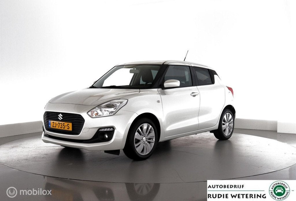 Suzuki Swift 1.2 Select Carplay|cam|dab|lmv16, Auto's, Suzuki, Voorwielaandrijving, Stof, Gebruikt, 4 cilinders