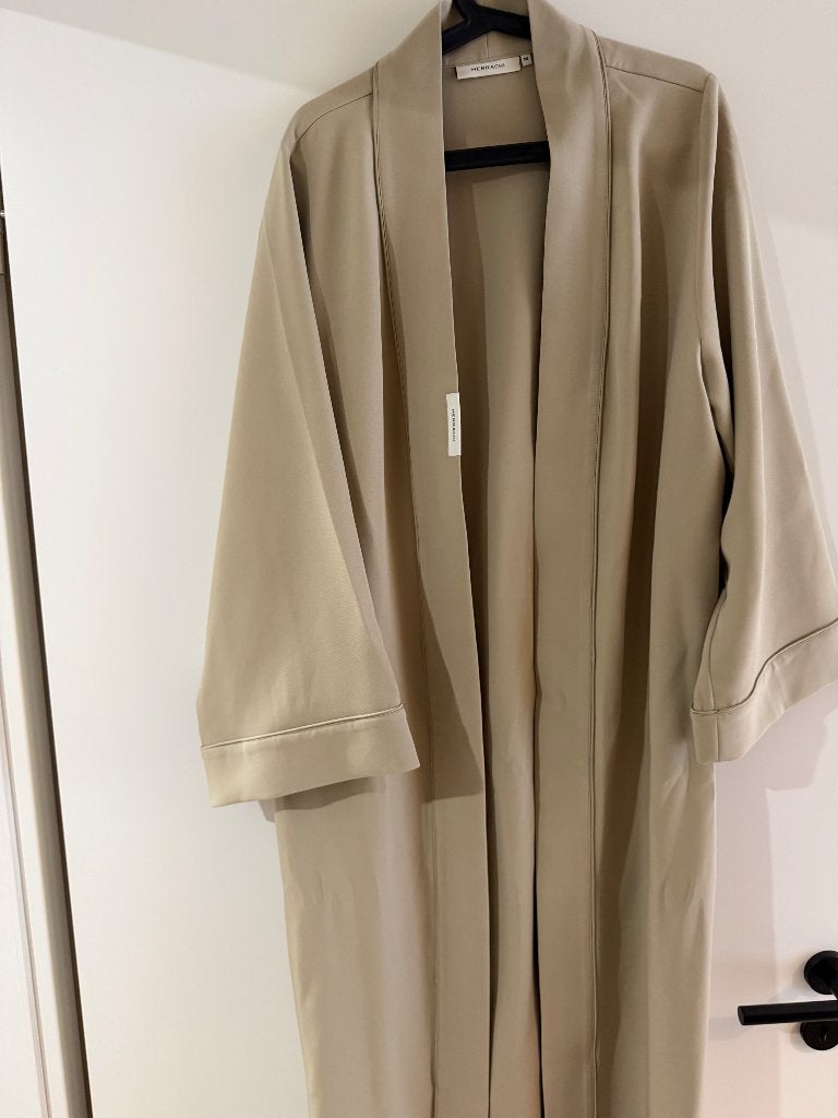 Abaya merrachi, Kleding | Dames, Maat 38/40 (M), Verzenden, Beige, Zo goed als nieuw