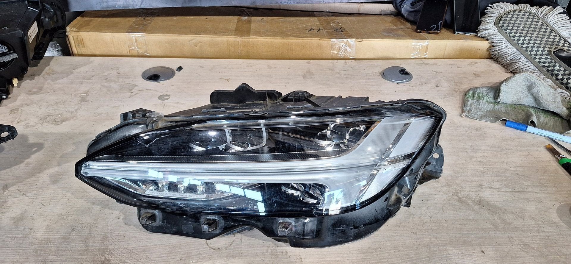 Volvo S90, V90 koplamp, Gebruikt, -, -, Ophalen of Verzenden