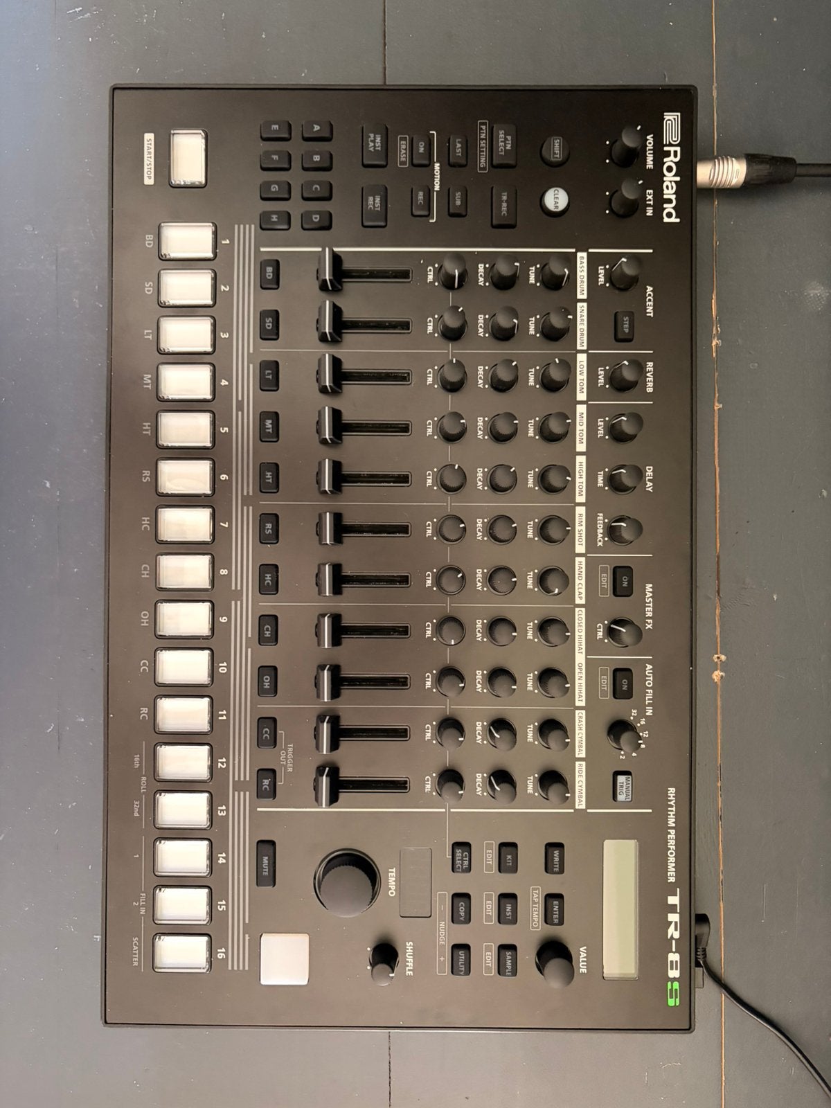Roland TR-8s + Pioneer DJ DM-50-D, Ophalen, Zo goed als nieuw, Roland