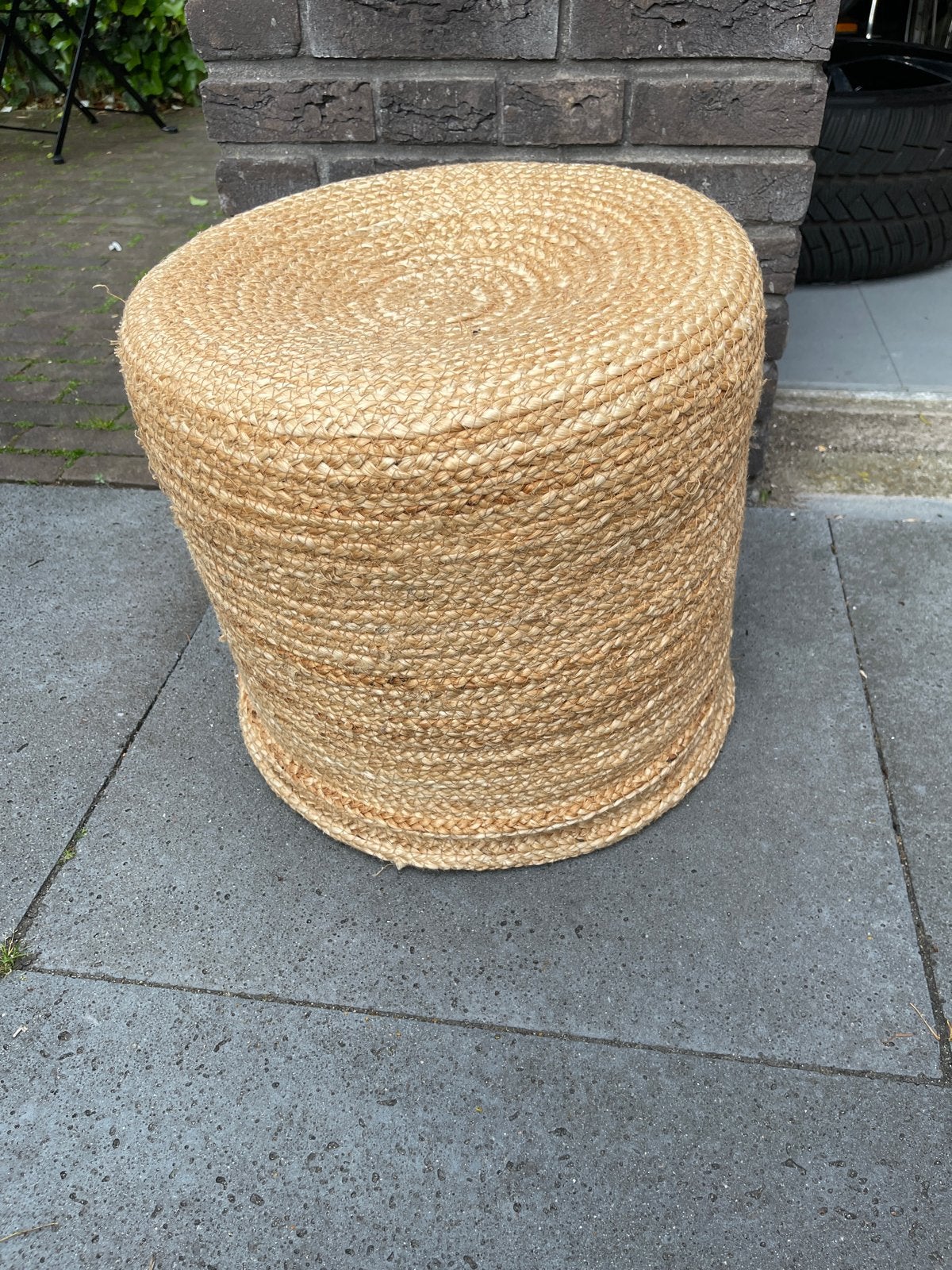 Jute Poef - Rond en Stijlvol, Ophalen, Overige materialen, Minder dan 50 cm, Gebruikt