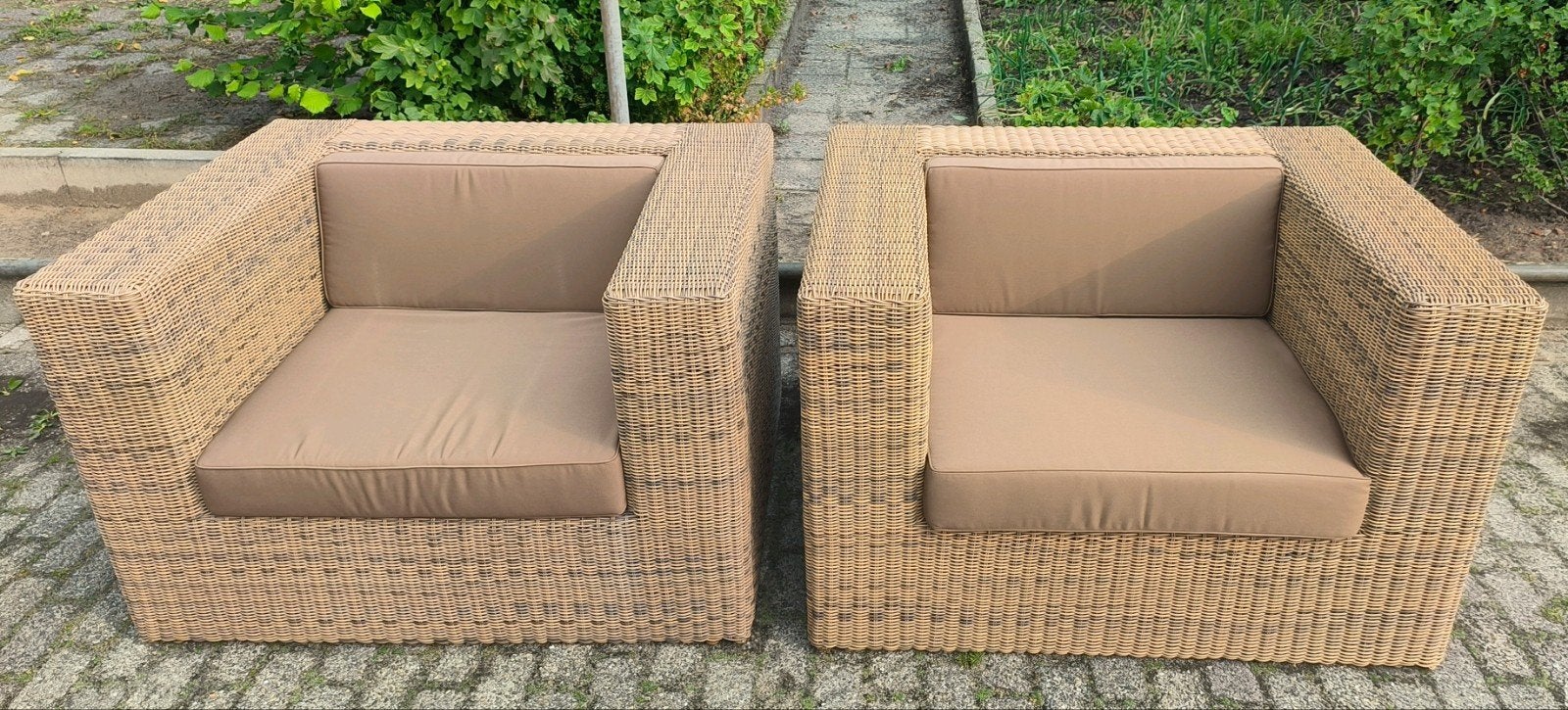 2 exclusieve Borek Provence fauteuils nwprijs €3200,- samen, Ophalen of Verzenden, Nieuw, Wicker, 2 zitplaatsen