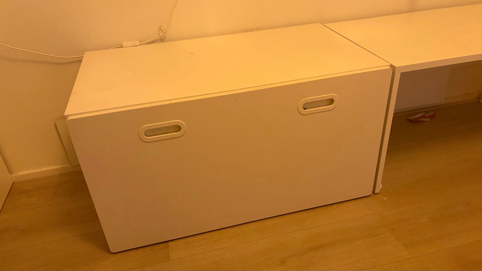 Witte opbergkast met open vak - IKEA KALLAX/EXPEDIT-stijl, Huis en Inrichting, Bureaus, Gebruikt, Den bosch, Nvt, Ophalen