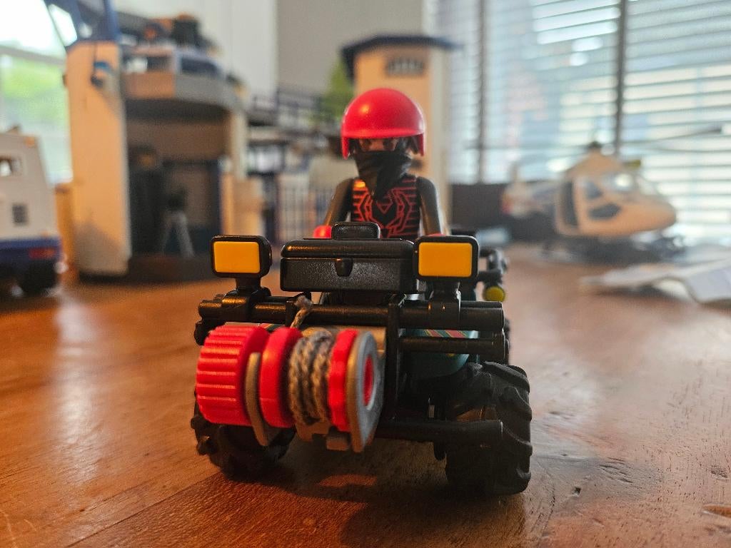 Playmobil Dief met quad 6879, Ophalen of Verzenden, Zo goed als nieuw, Complete set