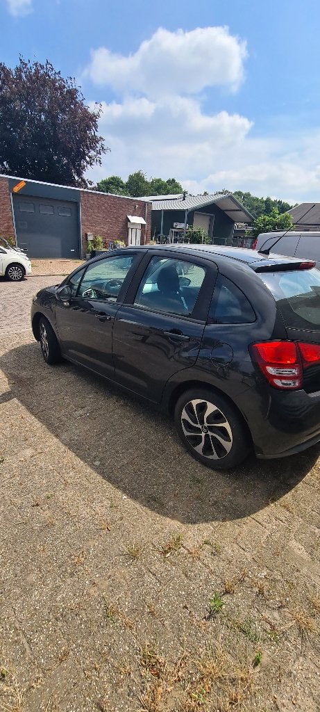Foto 2 van Citroën C3 1.6 VTI 88KW 2011 Zwart
