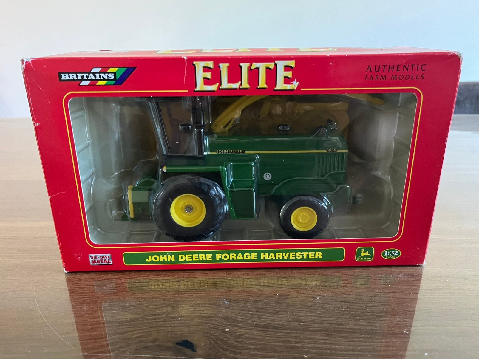 John Deere 6650 hakselaar Britains 15129 Nieuw, Ophalen of Verzenden, Nieuw, Tractor of Landbouw, Britains