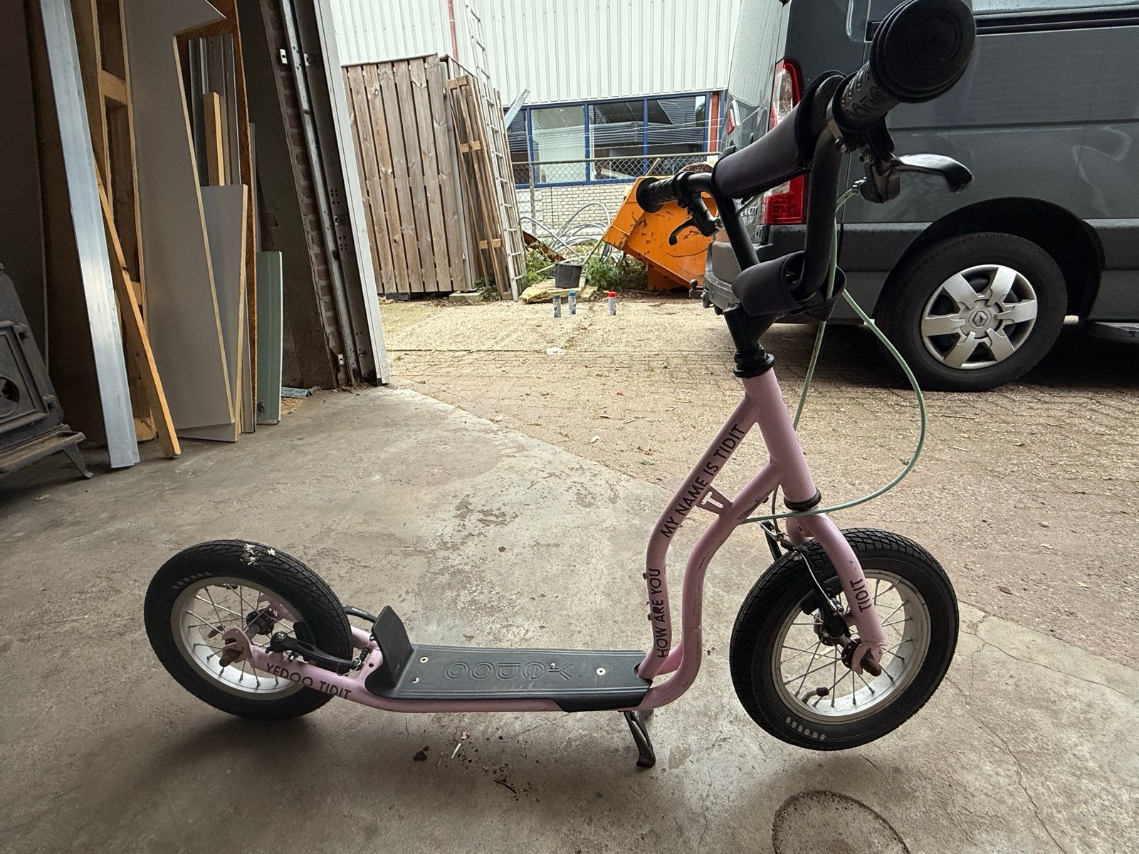 Roze Yedoo Tidit step, Ophalen, Gebruikt, Gewone step