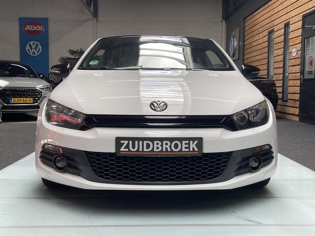 Volkswagen Scirocco 1.4 TSI 122pk BlueMotion DAK! (bj 2011), Gebruikt, 4 cilinders, 1290 kg, Bedrijf