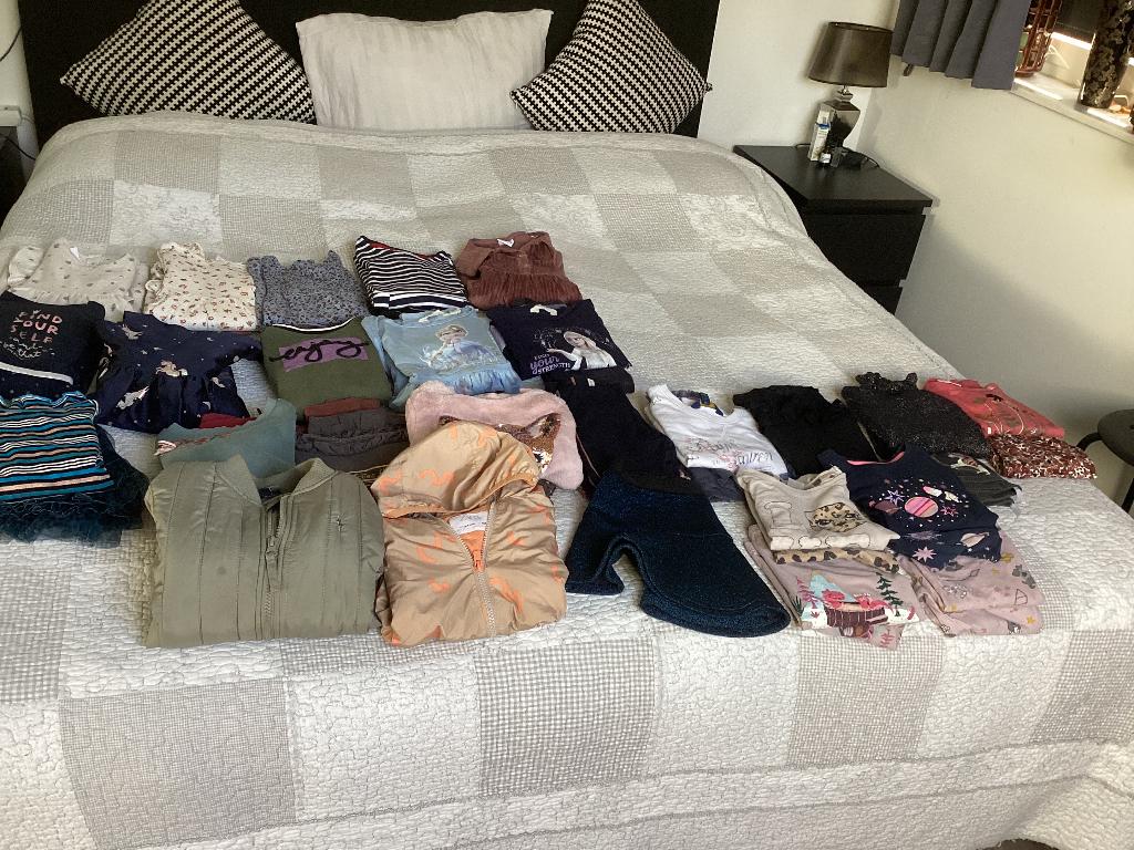 Grote Kleding pakket meisje 104-110 (44 stuks), Ophalen of Verzenden, Gebruikt, Maat 104