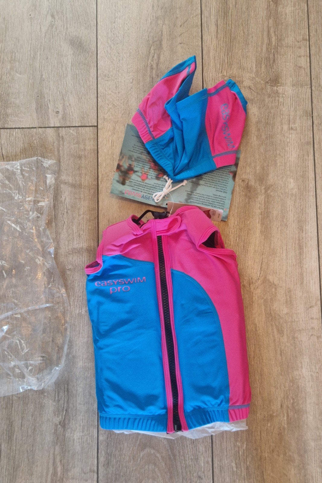 easyswim pro pakje maat M volledig nieuw!, Kinderen en Baby's, Kinderkleding | Kinder-zwemkleding, UV-zwemkleding, Jongen of Meisje